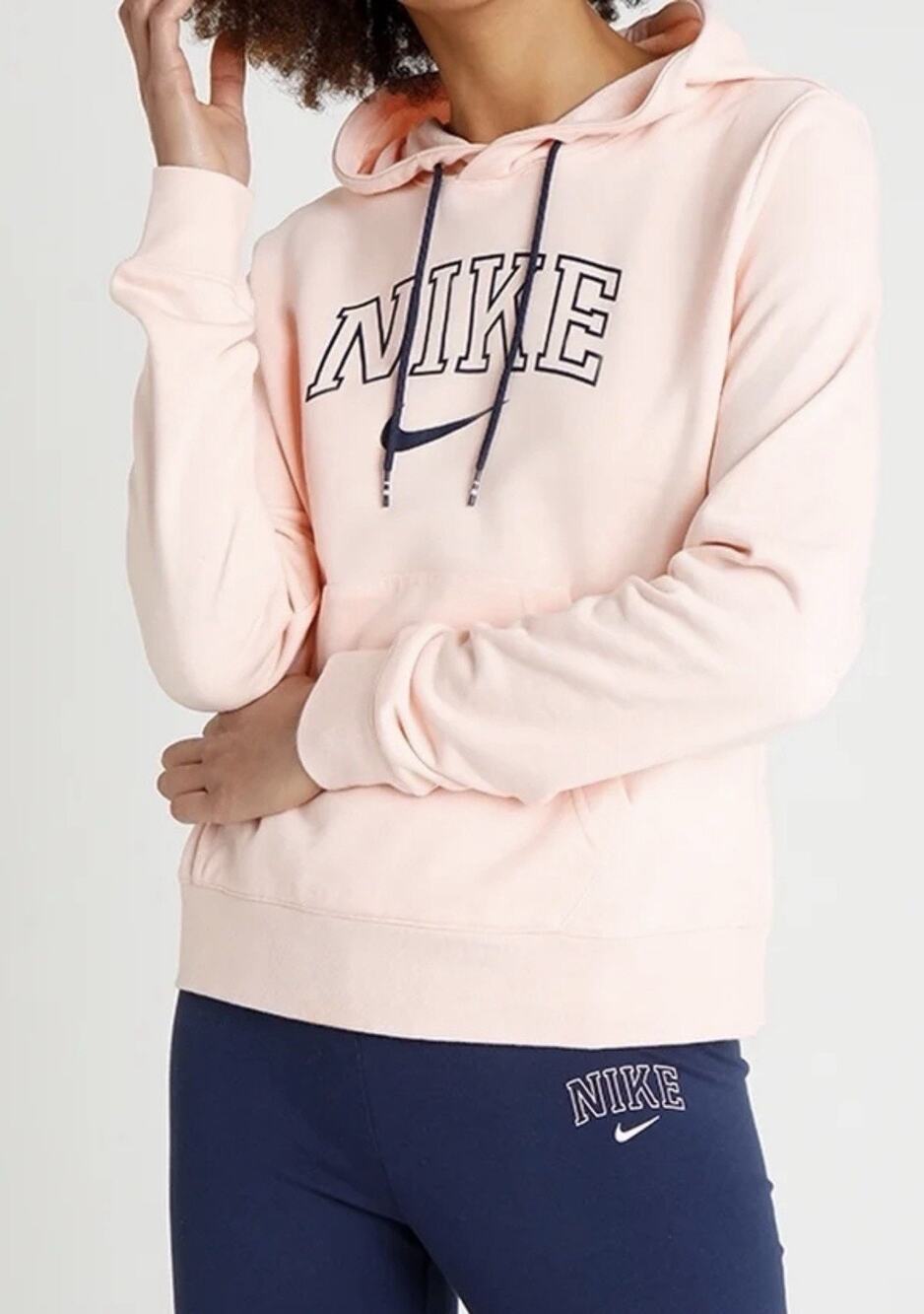Nike Women’s Varsity Spellout Logo Pullover Hoodie Peach Pink Navy Size Small